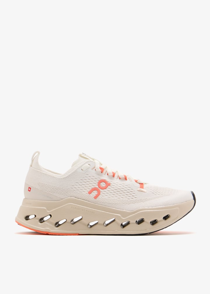 ON Cloudsurfer Max ‘Ivory