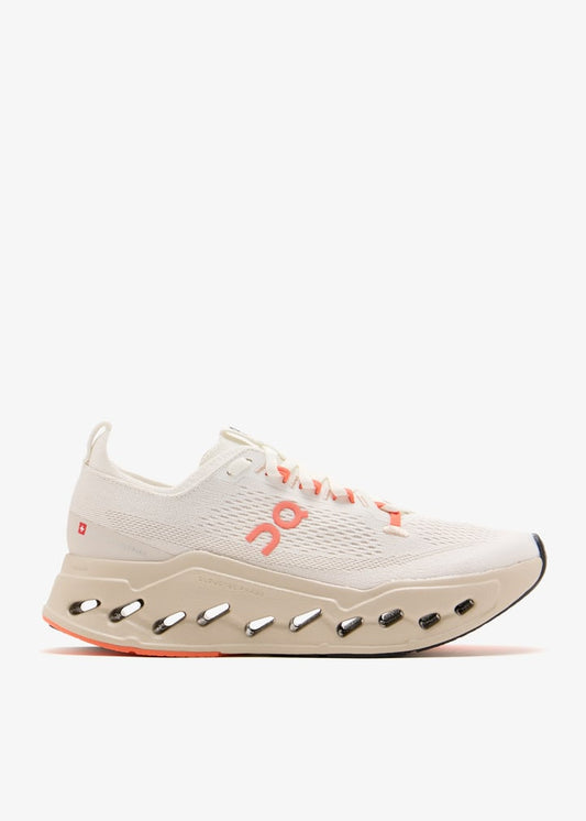 ON Cloudsurfer Max ‘Ivory
