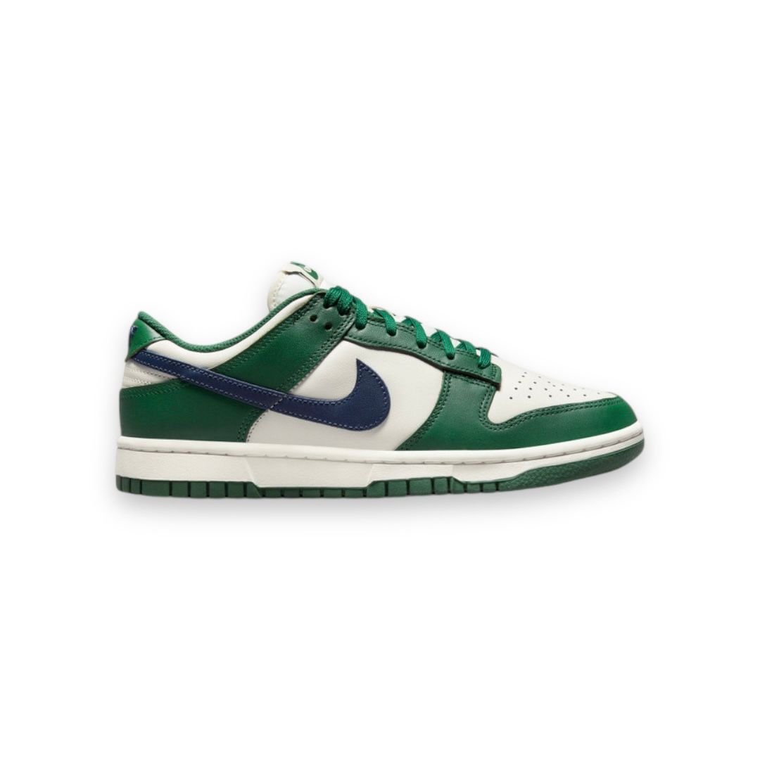 Nike Dunk Low " Gorge Green"