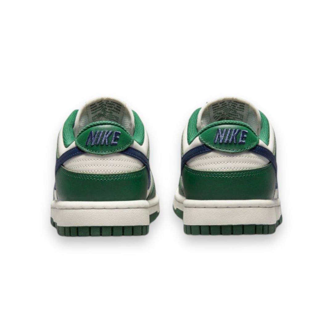 Nike Dunk Low " Gorge Green"