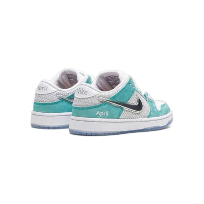 Nike SB Dunk Low April Skateboards